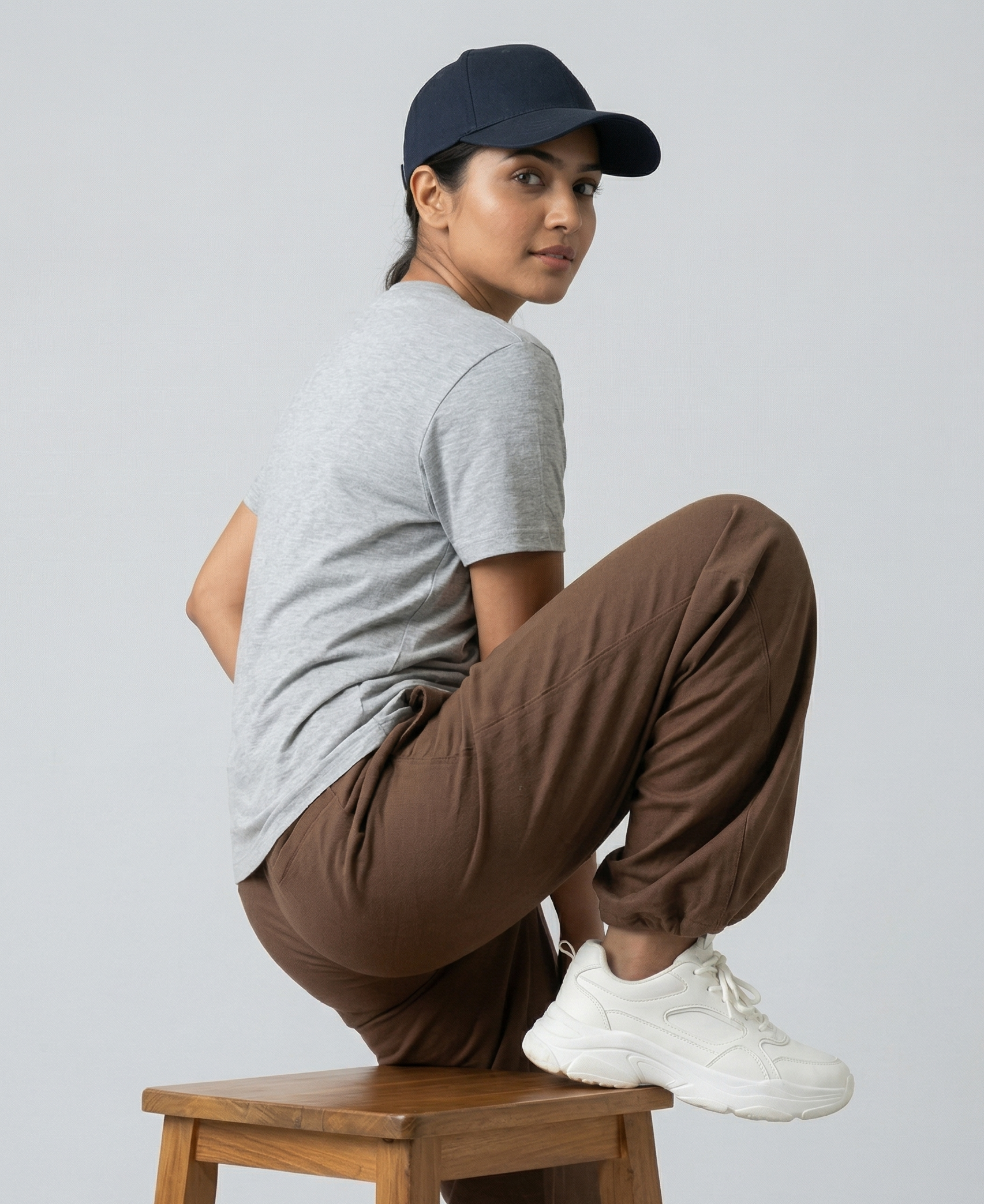 PLAIN GREY REGULAR COTTEN TEE